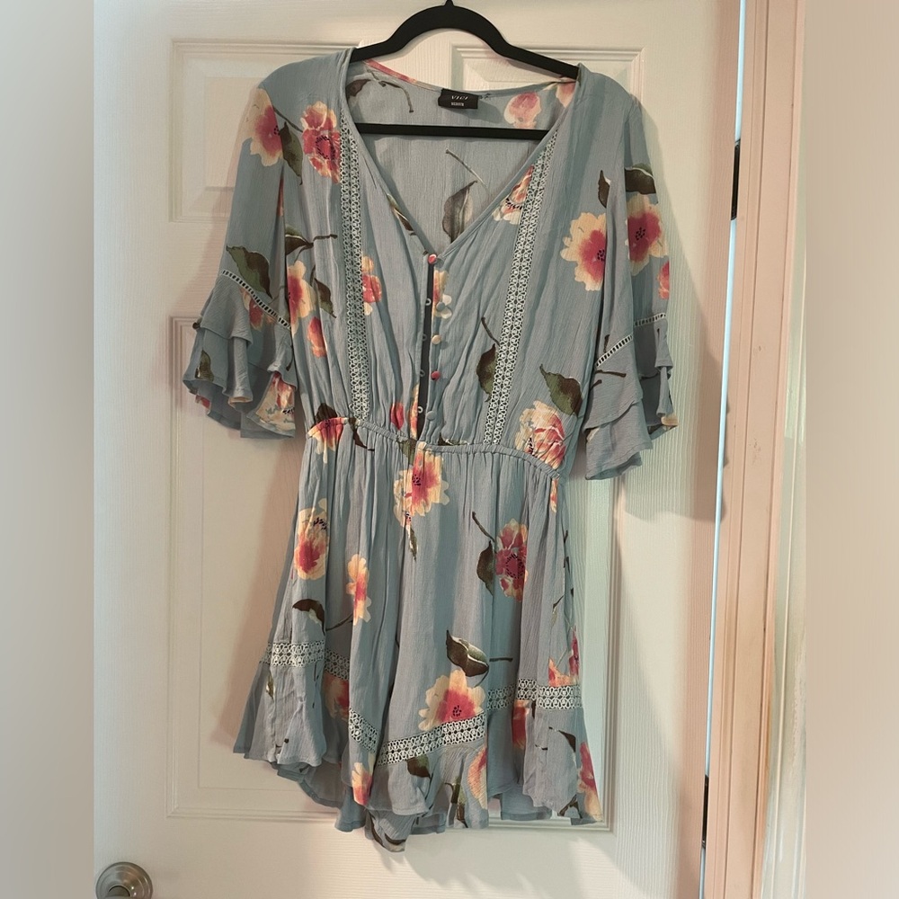 VICI light blue floral ruffle sleeve romper